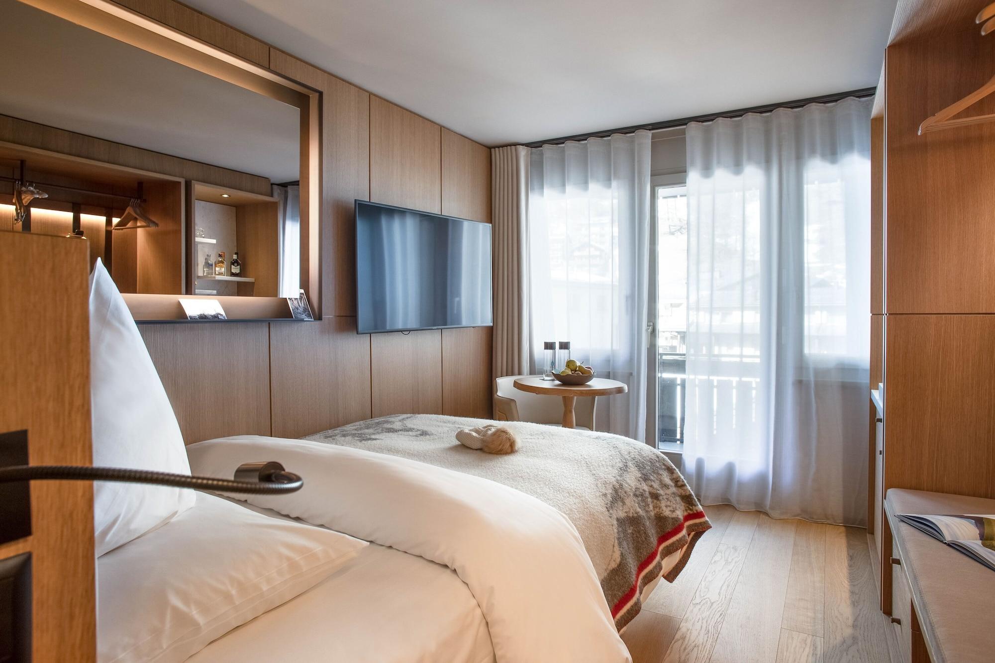 Schweizerhof Zermatt - A Small Luxury Hotel Екстериор снимка