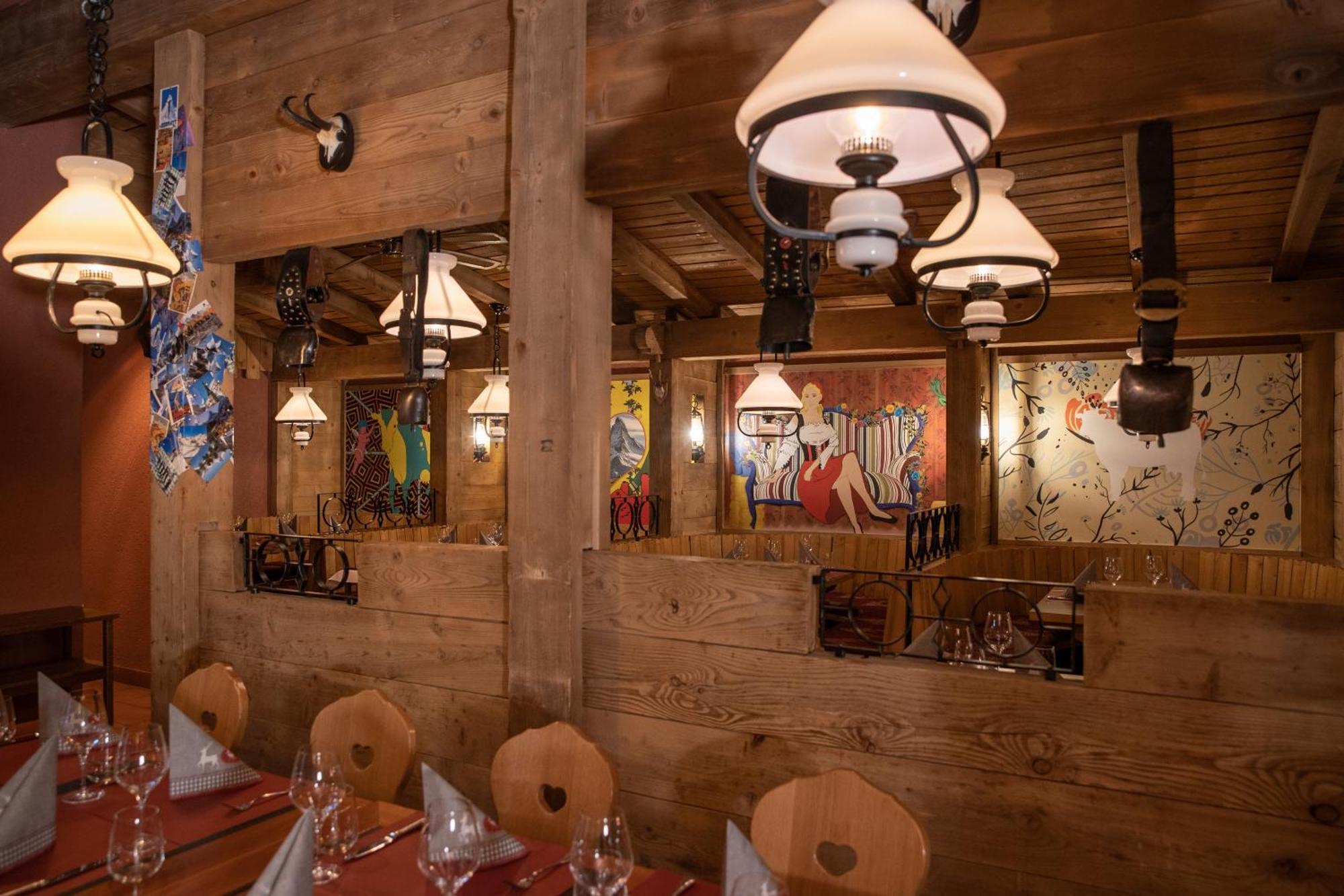 Schweizerhof Zermatt - A Small Luxury Hotel Екстериор снимка